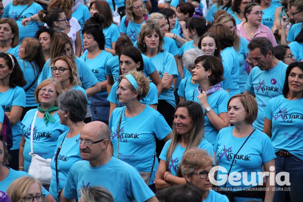 galdakao jaiak 2018 eraso sexisten kontrako lerrokako dantza 1